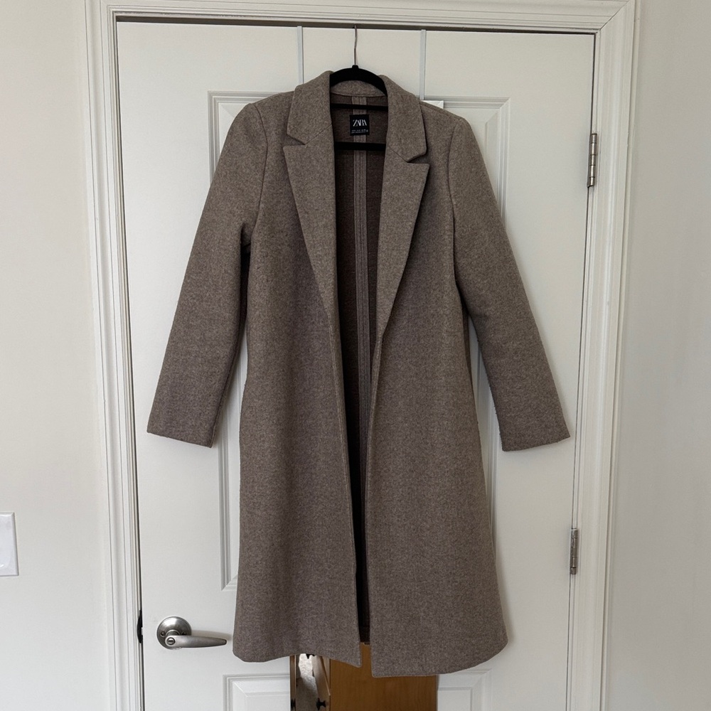 Zara Women's Tan Trench Coat